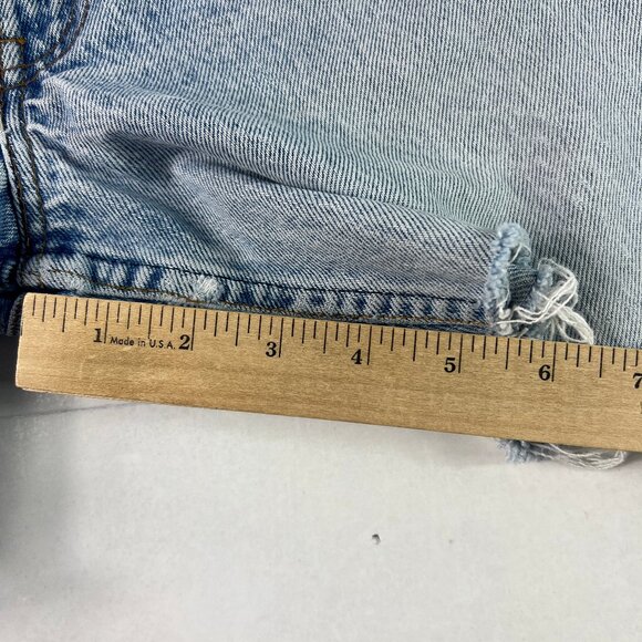 VTG 80s Levi's Jean Shorts Men's 29* Light Blue Faded Cut Off Frayed Denim Jorts - Picture 13 of 16